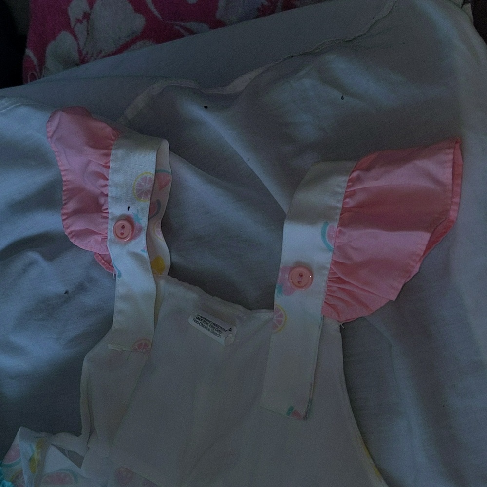 Baby 24 month overalls With Hat - Picture 5 of 12